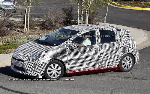 明年将量产 丰田Prius C重度伪装谍照 汽车之家